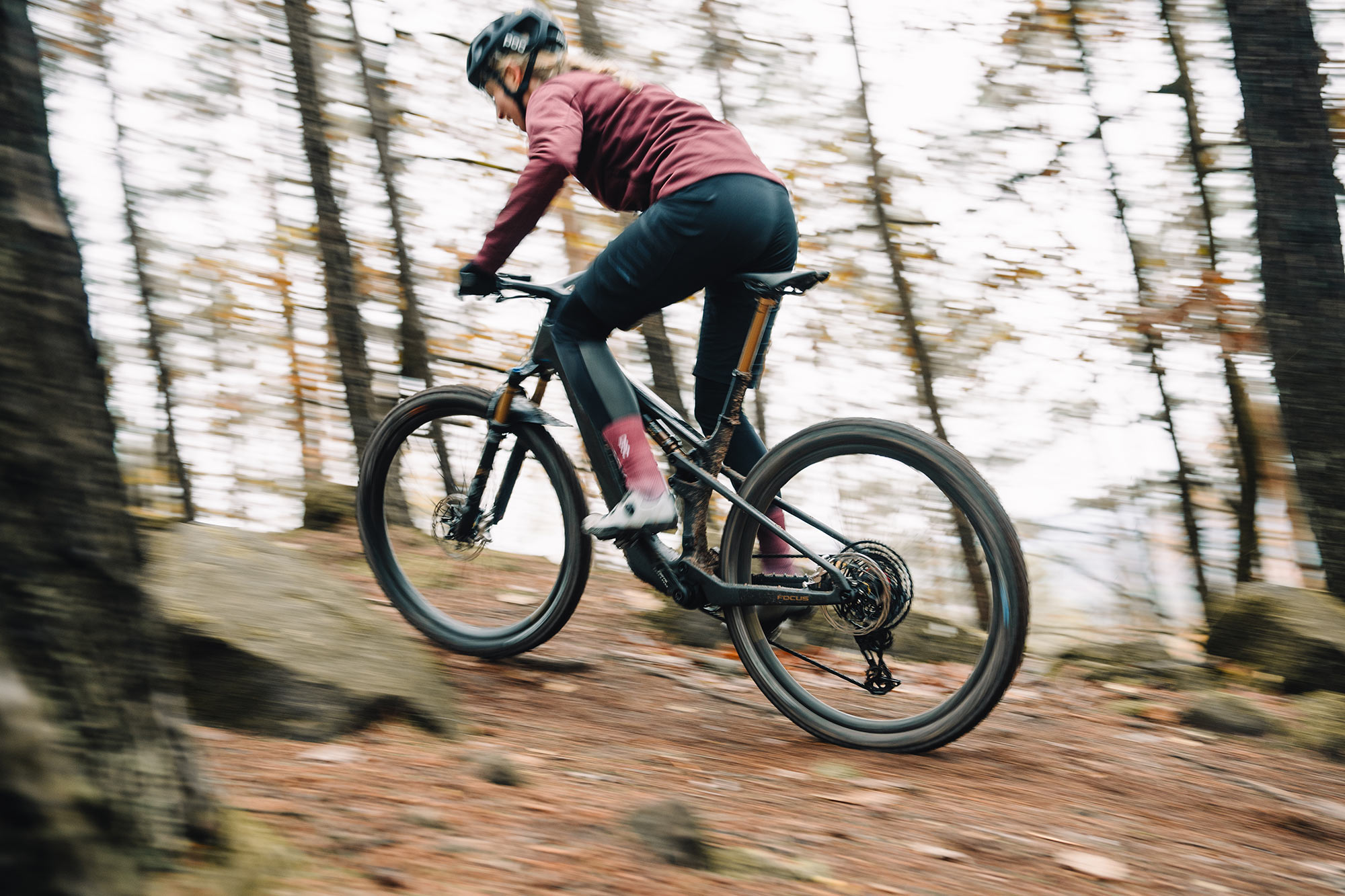 New Focus VAM2 SL eMTB dips under 36lbs!