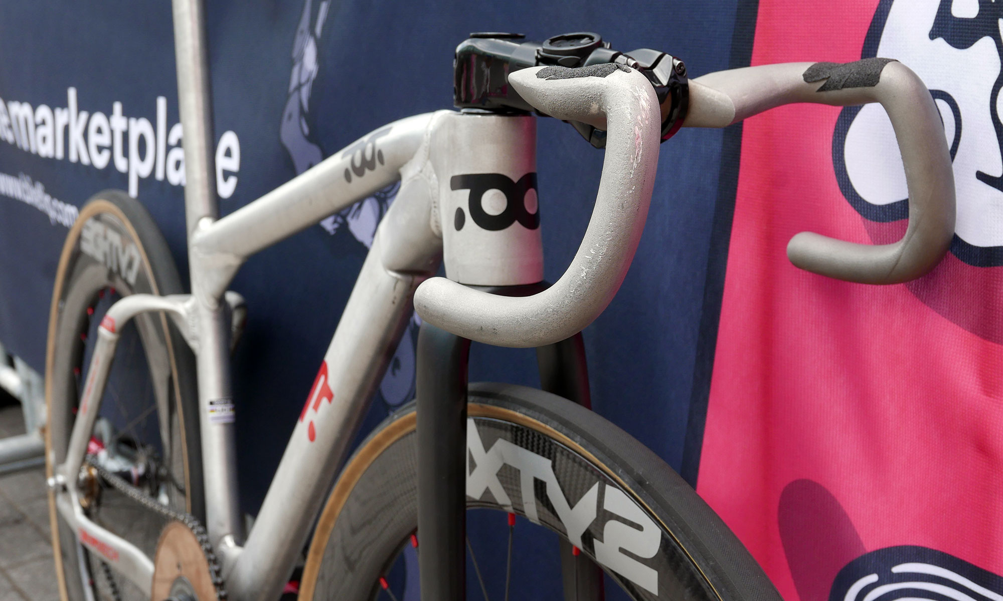 TRed TOOT Asheeta 3D-printed steel ultra-narrow aero track handlebar, after a big crash