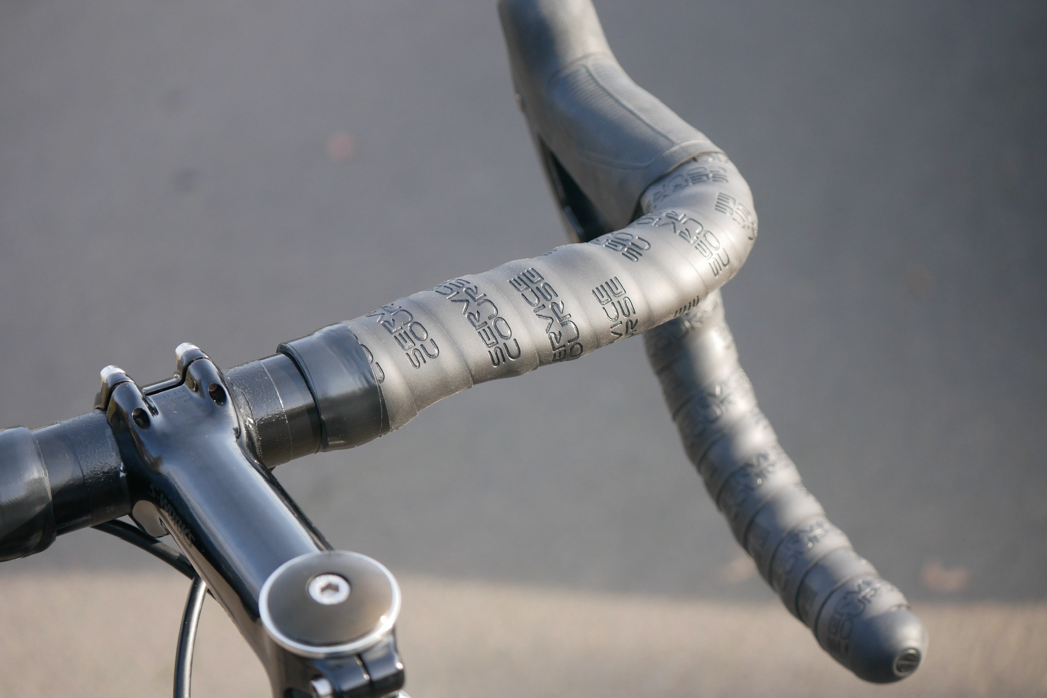 The Zipp Service Course bar tape wrapped on a handlebar